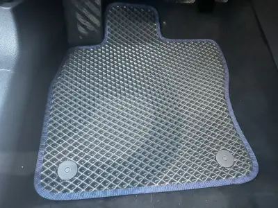 Килимки EVA (Без лапи, Чорний) для Skoda Superb