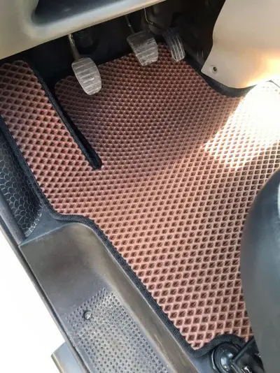 Килимки EVA (цегляні) 1+2 для Opel Vivaro