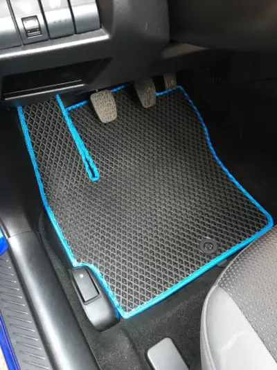 Килимки EVA (чорні) для Mazda 3