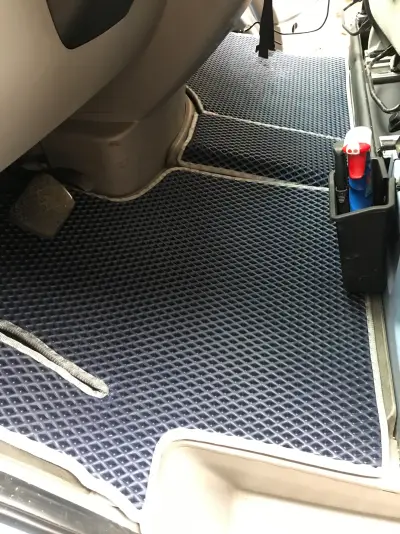 Килимки EVA V1 (чорні) для Mercedes-Benz Sprinter W906