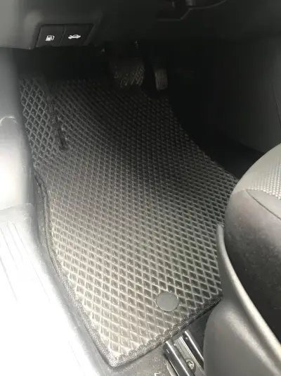 Килимки EVA (чорні) для Nissan Juke