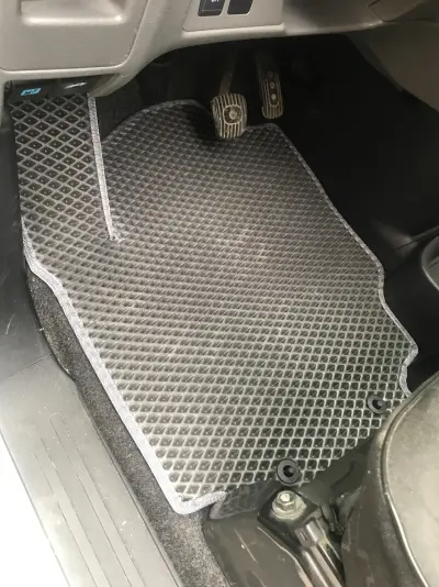 Килимки EVA для електро (чорні) для Nissan NV200