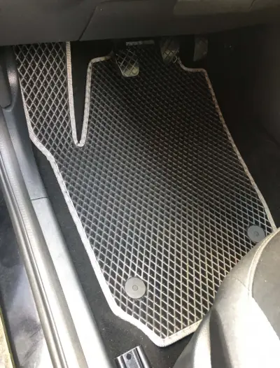Килимки EVA (чорні) для Skoda Fabia