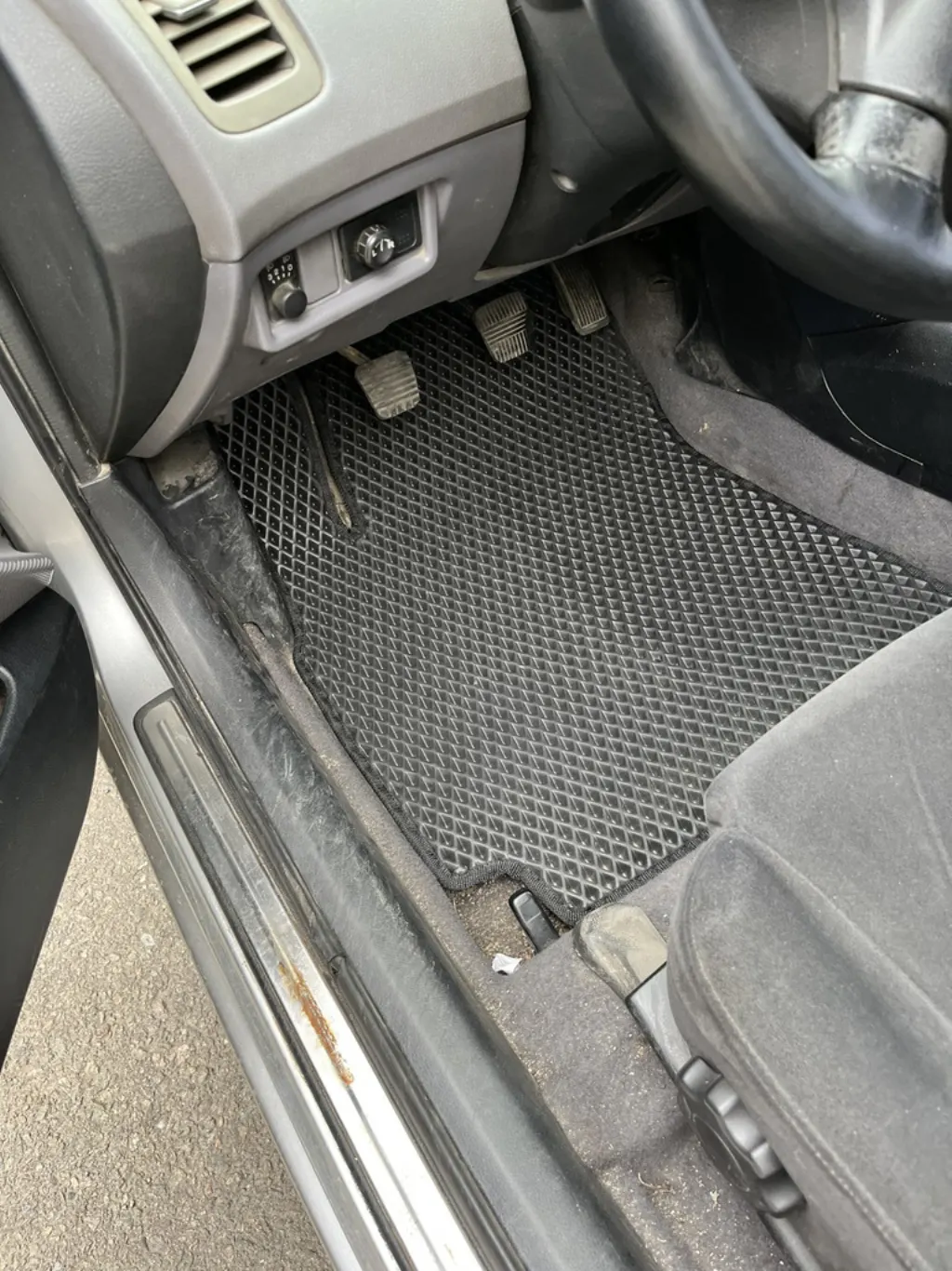 Килимки EVA (чорні) для Nissan Primera P12