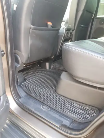 Килимки EVA V1 (чорні) для Land Rover Discovery IV