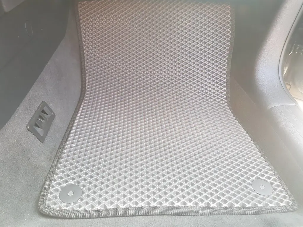 Килимки EVA (чорні) для Audi A3
