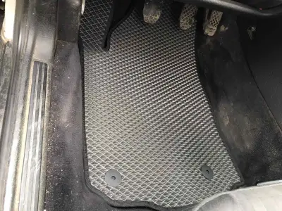 Килимки EVA (чорні) для Audi A6 C4