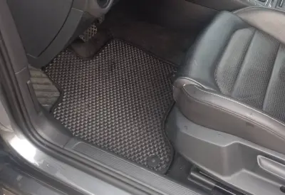 Килимки EVA для E-Golf (чорні) для Volkswagen Golf 7/E–Golf