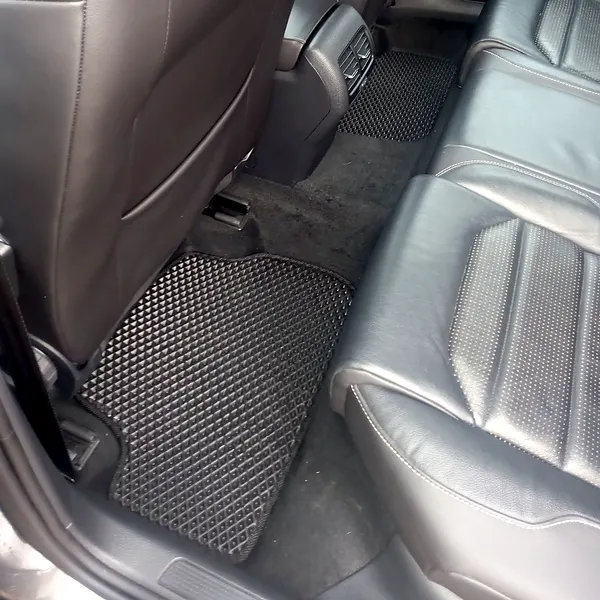 Фото покупця: EVA-килимки у салоні Volkswagen Golf 7/E–Golf